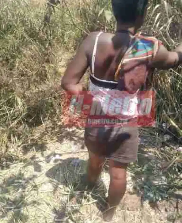 Height of Poverty? Shameless Young Girls Now Selling S*x in Broad Daylight at Flyover, Bush (Photos)